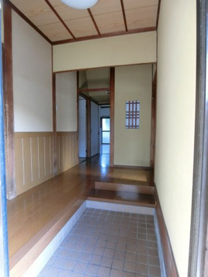 【玄関】 | 旗ヶ崎1丁目貸家