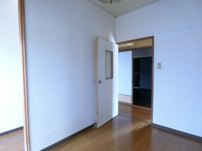 【洋室】 | 旗ヶ崎1丁目貸家