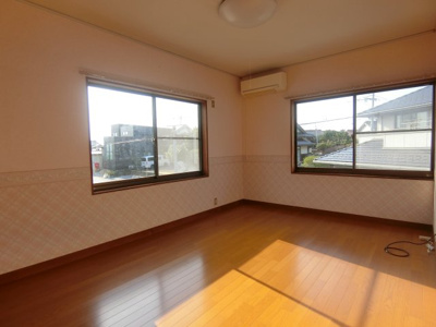 【洋室】 | 旗ヶ崎1丁目貸家