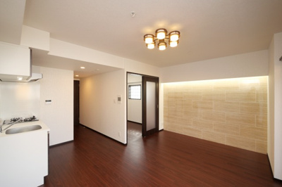 【居間・リビング】 | レオングラン本町橋 | 使いやすい居間です