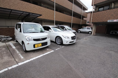 【駐車場】 | キャッスル山村A