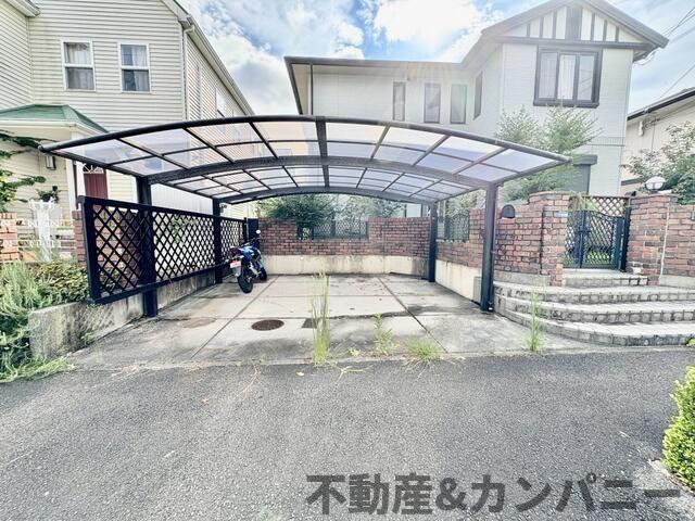 松山市白水台６丁目の中古一戸建の駐車場|駐車スペースもあります