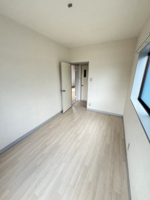 【洋室】 | コウ河崎