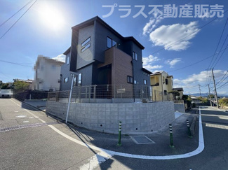 【外観】 | 現地写真。同じ物件を見るなら、プラス不動産販売にお任せ下さい。