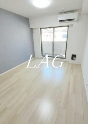 【居間・リビング】 | システィコート | 洋室のお部屋です。