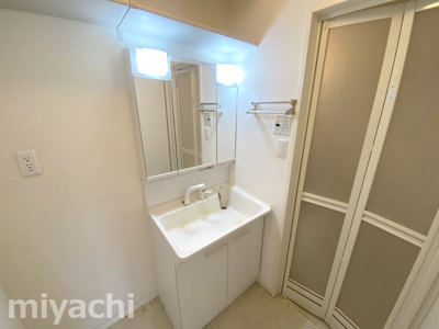 【洗面所】 | シャーメゾングランデ