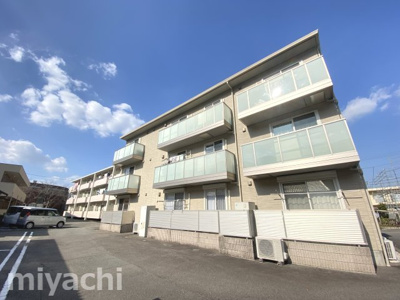 【外観】 | シャーメゾングランデ