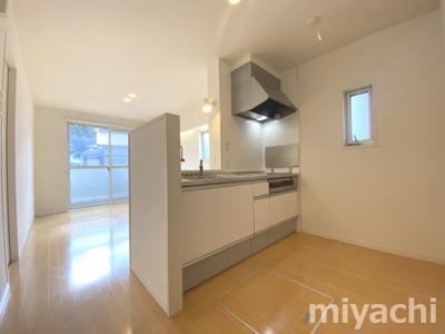 【キッチン】 | シャーメゾングランデ