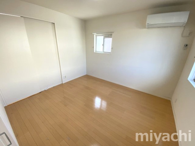 【洋室】 | シャーメゾングランデ