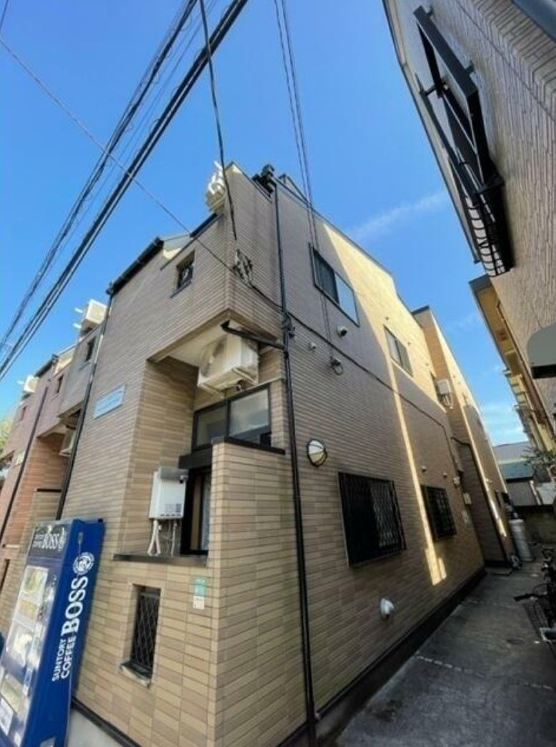 エーデルワイスのエントランス