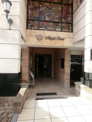 【エントランス】 | メープルコート