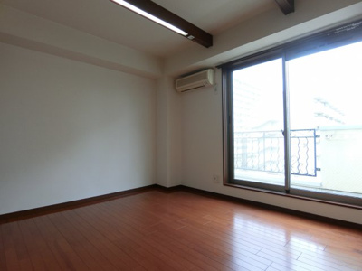 【洋室】 | メープルコート