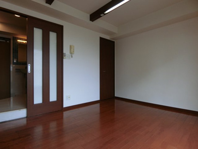 【洋室】 | メープルコート