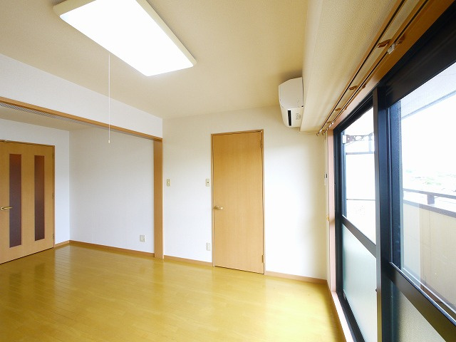 アンソレイエ　（前裁町）の寝室|寝室にいかがでしょうか