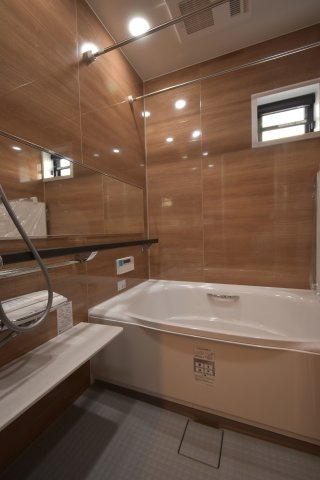 永福2丁目・新築戸建・B号棟の浴室