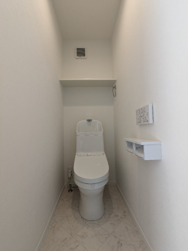中野区大和町３丁目のアパートのトイレ