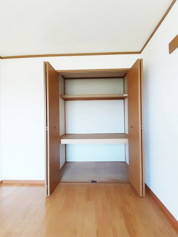 リバーシティＡの収納