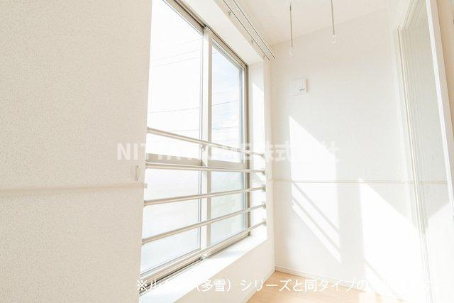 メゾン・シャトンⅠのバルコニー|【完成イメージ】サンルームが付いています♪