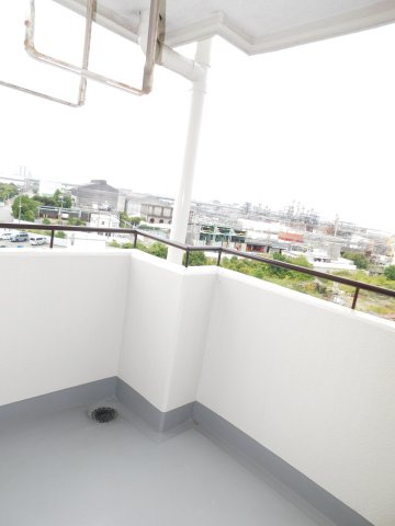 名古屋市南区滝春町の中古マンションのバルコニー|◇バルコニー◇　　陽当り良好なワイドバルコニー！　