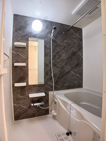 サンライフ上峰Ⅲの浴室