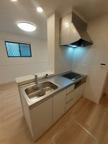 ピュア　ライヴ　ＸⅢ　Ａ棟のキッチン