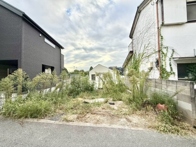 板橋区西台3丁目　建築条件無し売地の外観|2025.10.10撮影

内見希望・資料請求などお気軽にお問い合わせ下さい！
03-5990-5201