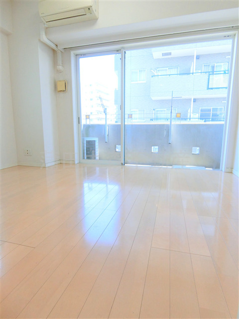 アデッソ大森の居間・リビング