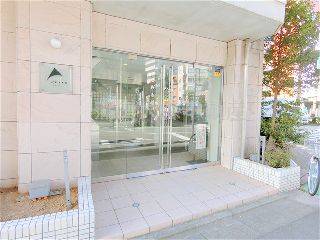 アデッソ大森の外観