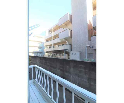 【バルコニー】 | エステート沼尻 | 参考写真（同物件別部屋）