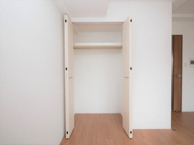 【収納】 | エスリード松屋町グレイス | 便利な収納スペースです