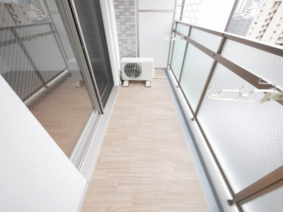 【バルコニー】 | エスリード松屋町グレイス | 開放的で明るい空間を演出してくれるバルコニーです