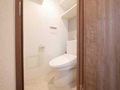 【トイレ】 | エスリード松屋町グレイス | ゆったりとした空間のトイレです