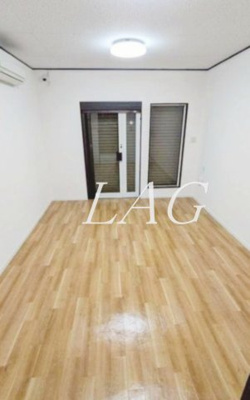 【居間・リビング】 | コガネイシホンチョウ５チョウメコダテ | 洋室のお部屋です。