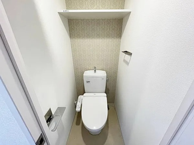 【トイレ】 | エスリード大阪城PREMIER | ゆったりとした空間のトイレです