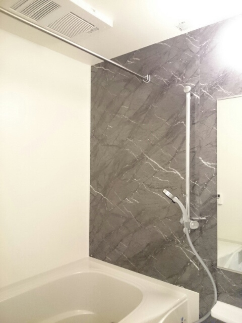 Apricot（アプリコット）の浴室