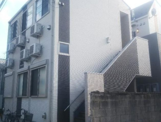 ROSSO上北沢のエントランス