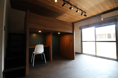 【居間・リビング】 | ユーミーマンション小杉 | ロフトベッド付※椅子は付いておりません