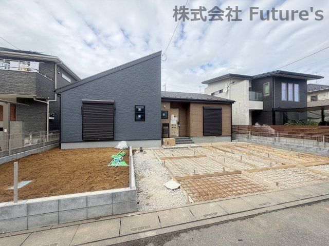 三郷市泉2丁目　新築平屋戸建　全1棟の外観|現地の写真になります。