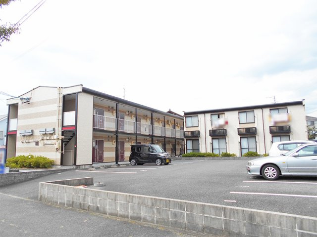 レオパレスハッピネス大平の外観