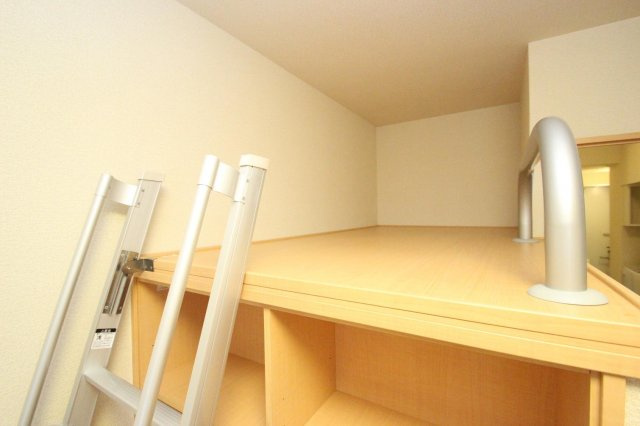 レオパレス栄の寝室|実際のお部屋と異なる場合がございます。