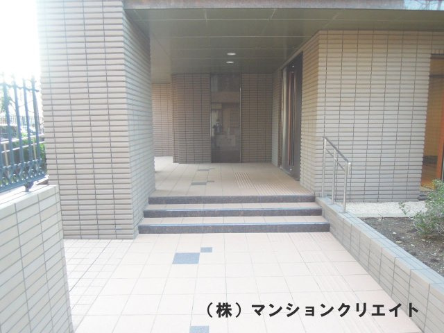 サーパス文京の外観