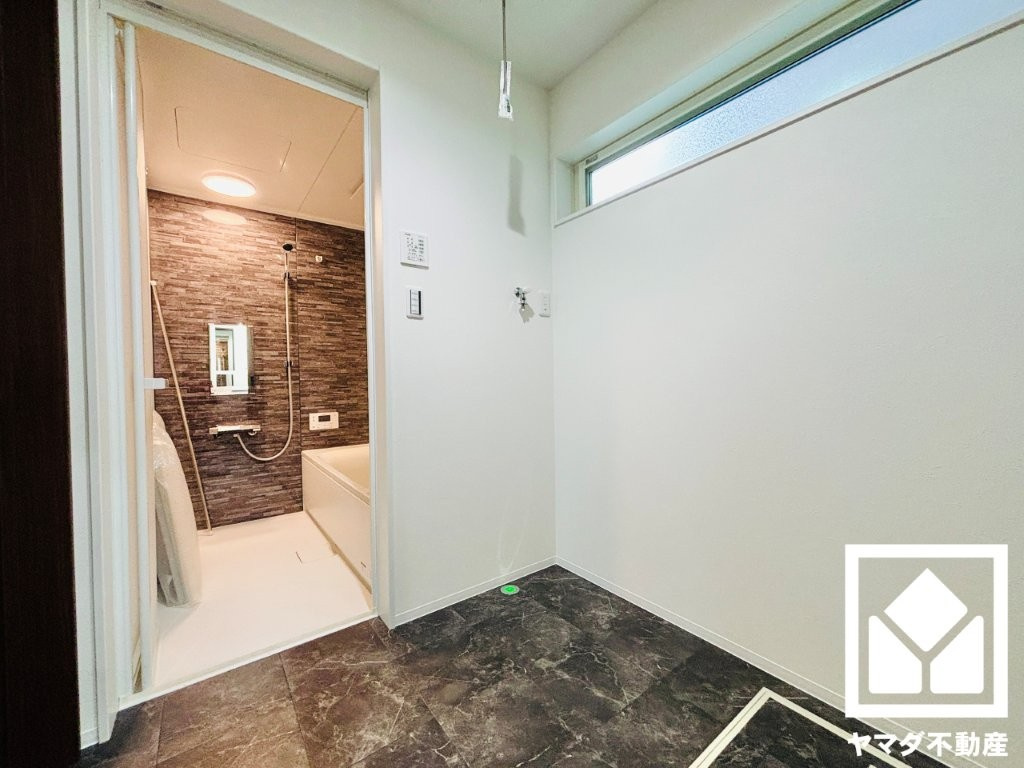 大津市大江４丁目　1号地の洗面所