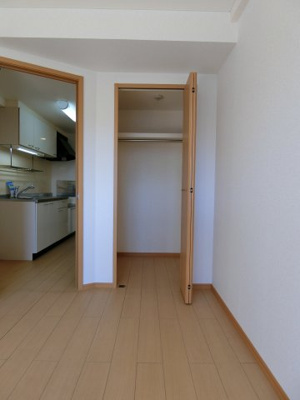 【収納】 | ヴェルアンジュ | イメージ506号室の写真