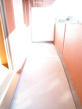 エヴァーグリーンのバルコニー