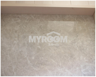 【玄関】 | Ｋ１新宿 | 清潔感のある玄関（同一仕様写真）