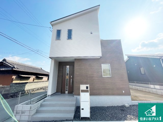 亀山市山下町　第1期　新築一戸建ての外観|周辺は落ち着いた街並みの住宅地！子育てがしやすい住環境です！まだ未完成ですが、現地でしかわからない事もございます。是非一度ご覧ください。