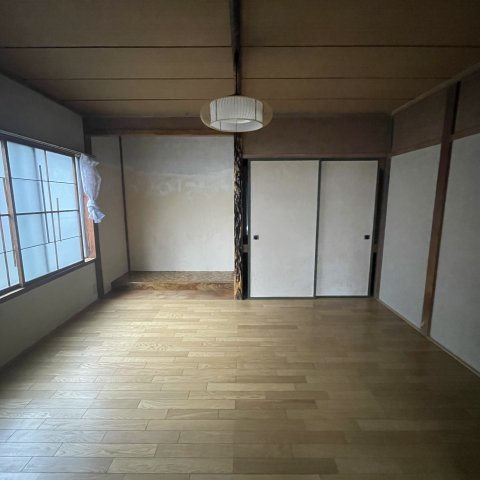 登別市若草町5丁目7-9戸建の居間・リビング