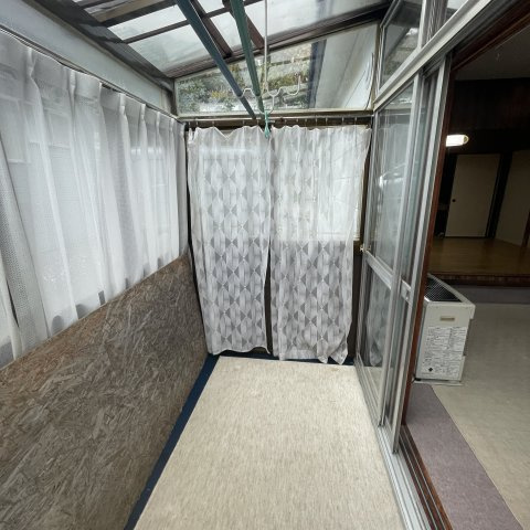 登別市若草町5丁目7-9戸建のバルコニー