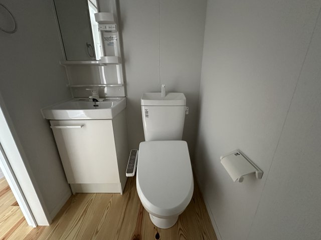 稲城市矢野口のアパートのトイレ