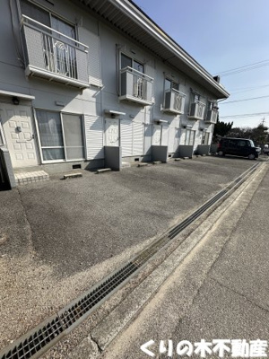 【駐車場】 | サンハイツ越智 | カースペースがあります